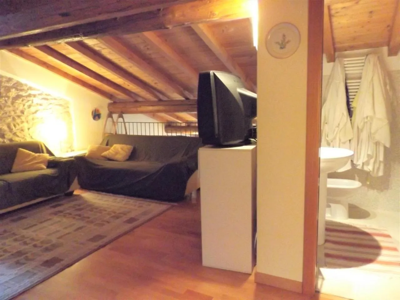 Casa Canevini Garda  Apartment